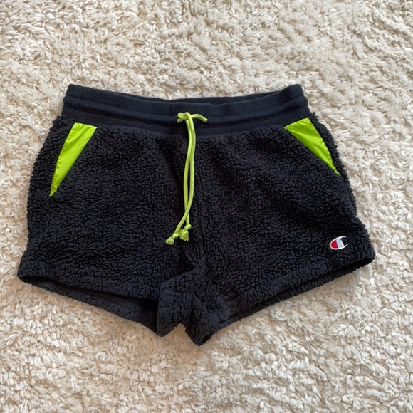 Champion Pants - Champion Sherpa Short